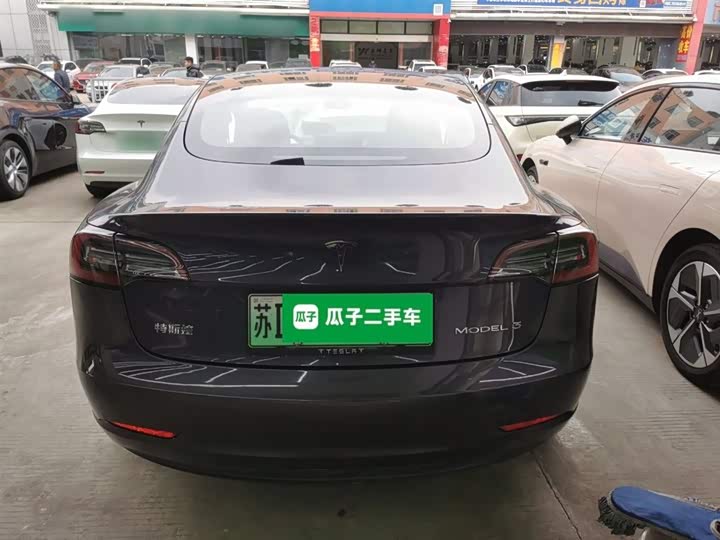 Фото 6 - Tesla Model 3