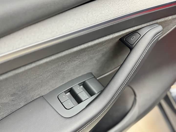 Фото 7 - Tesla Model Y