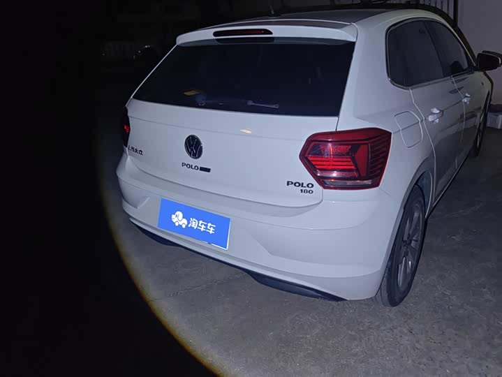 Фото 3 - Volkswagen Polo