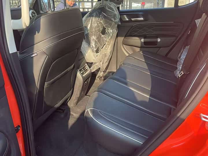 Фото 7 - Tank 300 Hybrid