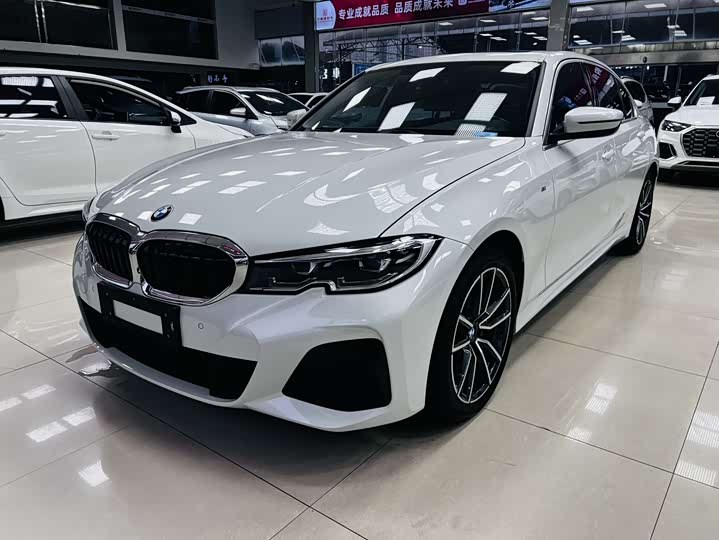 Фото 1 - BMW 3 Series