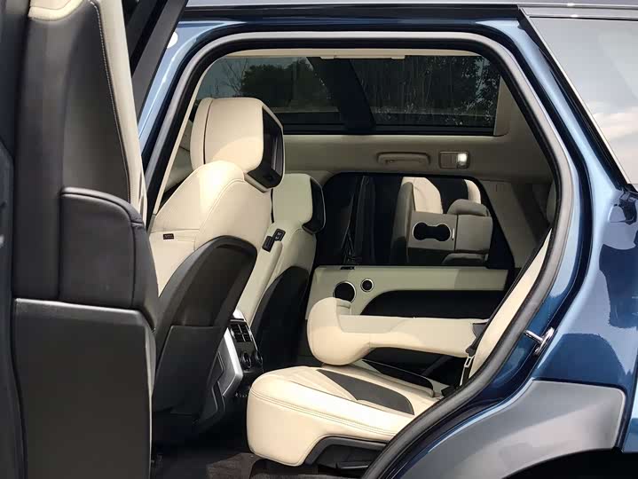 Фото 9 - Land Rover Range Rover Sport