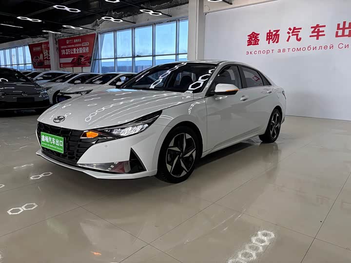 Фото 2 - Hyundai Elantra N line