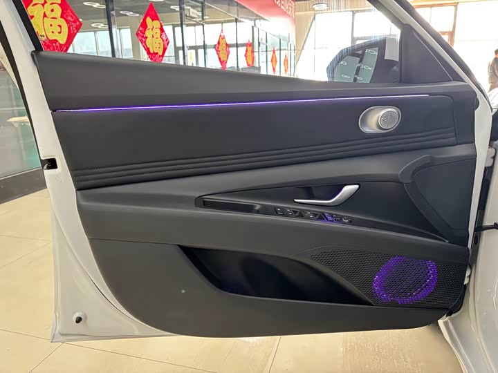 Фото 9 - Hyundai Elantra N line