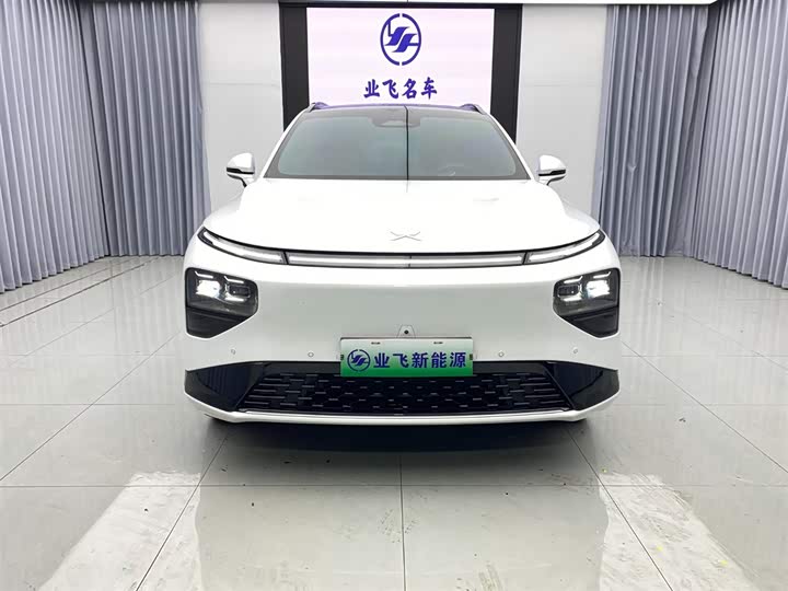 Фото 2 - XPeng G9