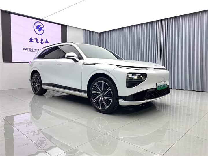 Фото 3 - XPeng G9