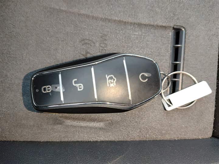 Фото 9 - BYD Seal 06 GT