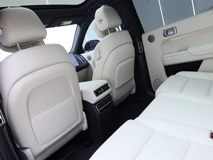 Фото 9 - LiXiang L7