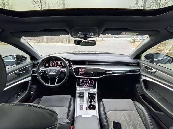 Фото 7 - Audi A6L