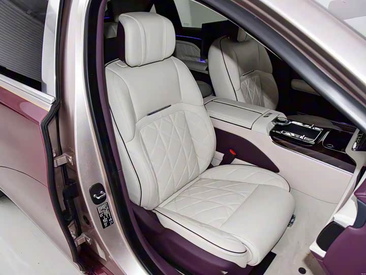 Фото 7 - Hongqi L1 (Guoya)