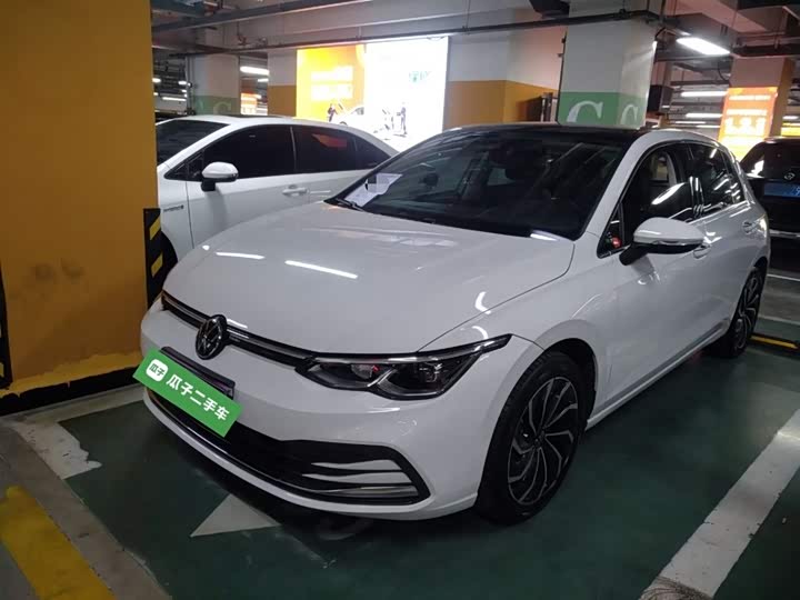 Фото 2 - Volkswagen Golf