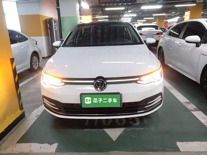 Фото 3 - Volkswagen Golf