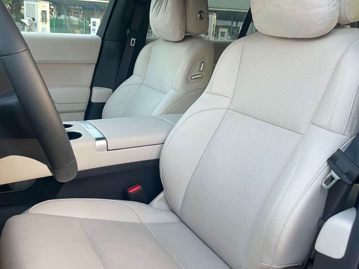 Фото 5 - LiXiang L7