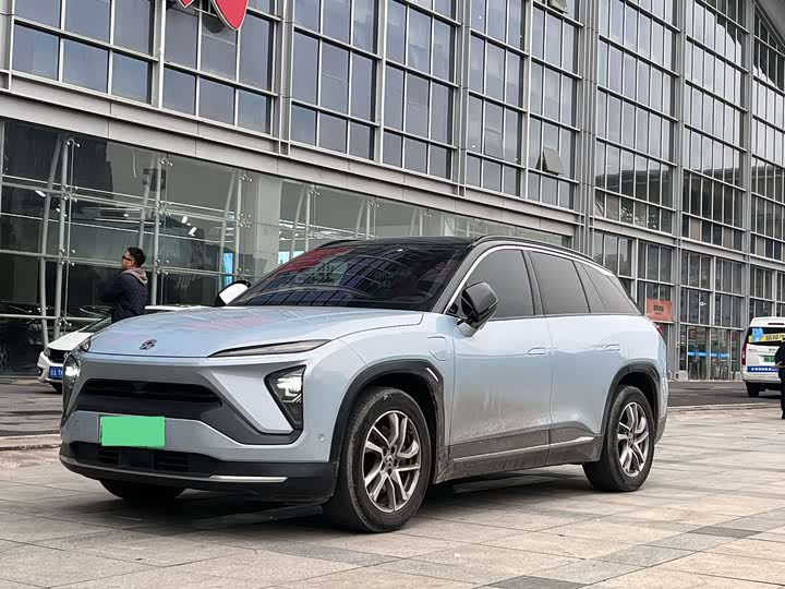 Фото 1 - Nio ES6