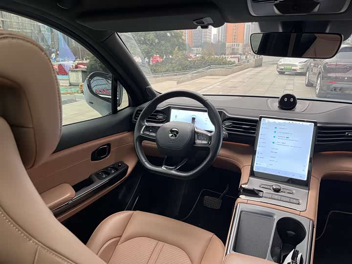 Фото 8 - Nio ES6