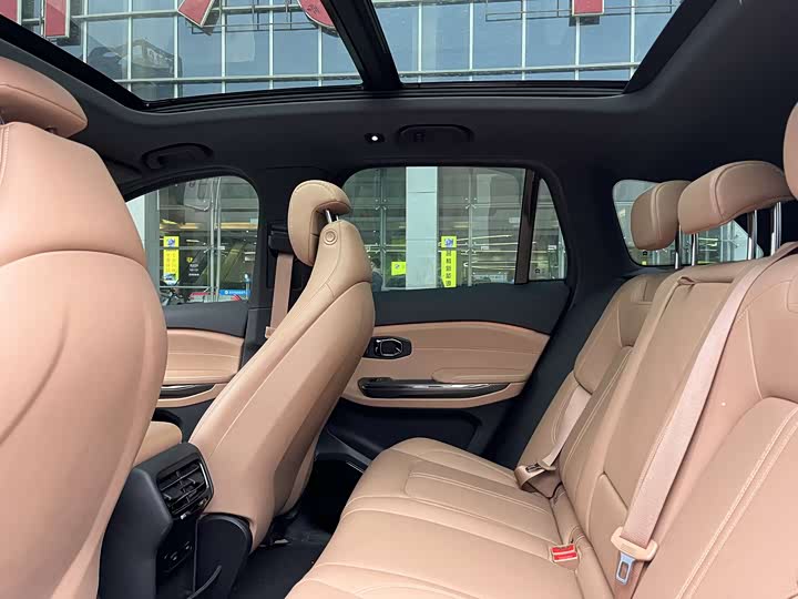 Фото 9 - Nio ES6