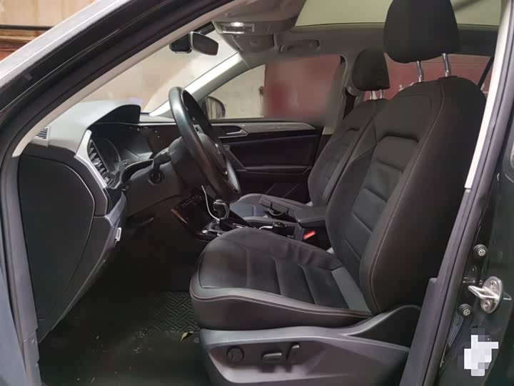 Фото 8 - Volkswagen Tayron