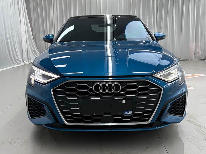 Фото 2 - Audi A3