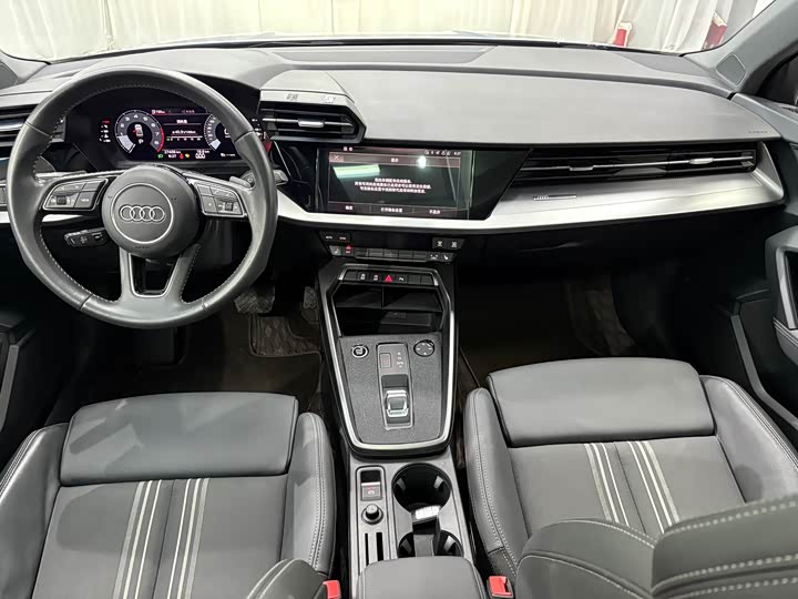 Фото 8 - Audi A3