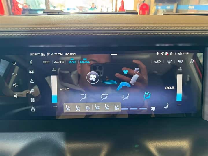 Фото 9 - Tank 300