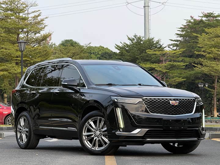 Фото 3 - Cadillac XT6