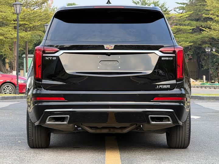 Фото 5 - Cadillac XT6