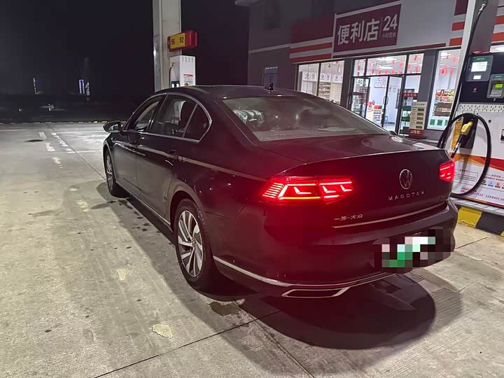 Фото 2 - Volkswagen Magotan GTE Hybrid