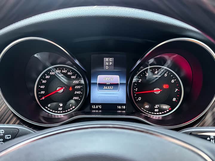 Фото 3 - Mercedes-Benz V-Class