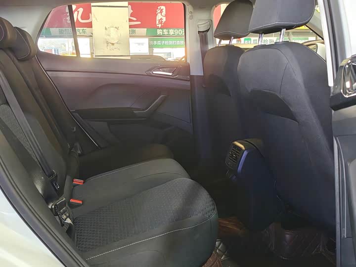 Фото 8 - Volkswagen Tacqua