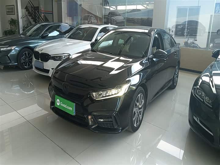 Фото 1 - Honda Inspire