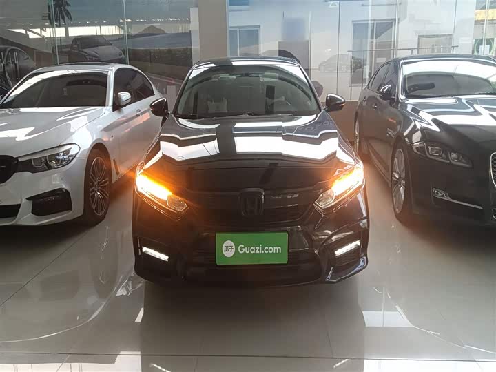 Фото 3 - Honda Inspire