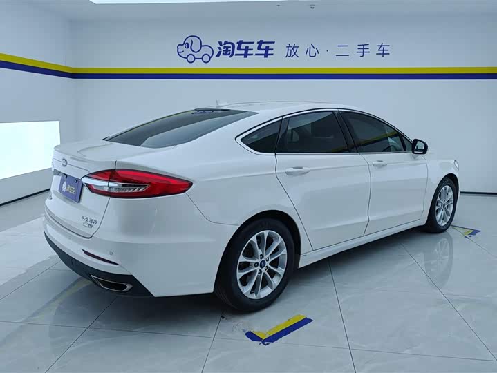 Фото 3 - Ford Mondeo