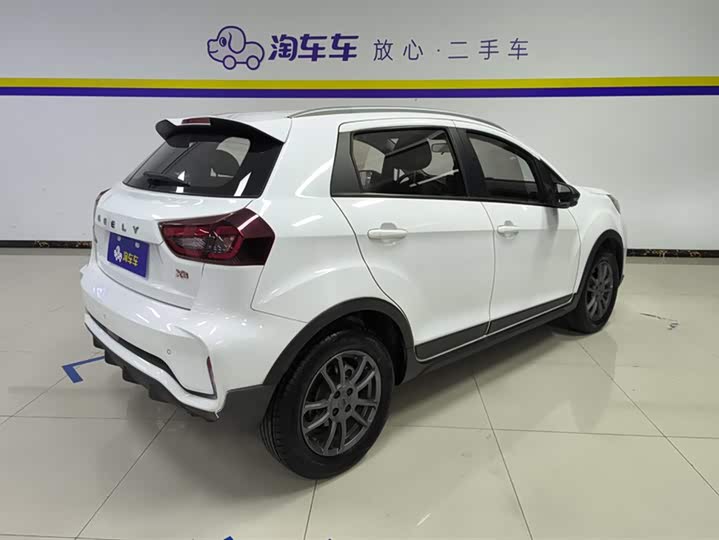 Фото 3 - Geely Vision X3