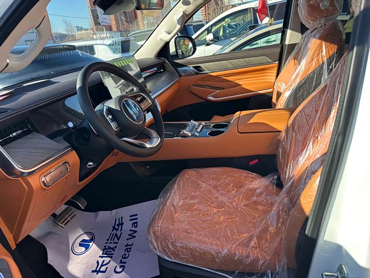 Фото 4 - Tank 500 Hybrid