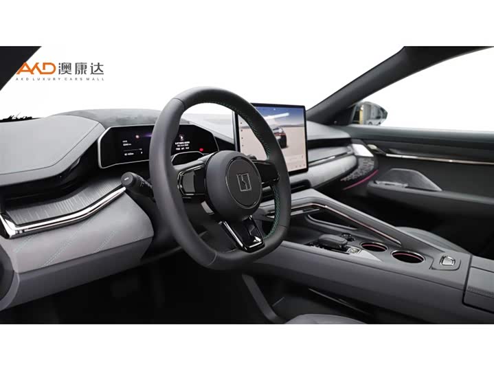 Фото 6 - Zeekr 001