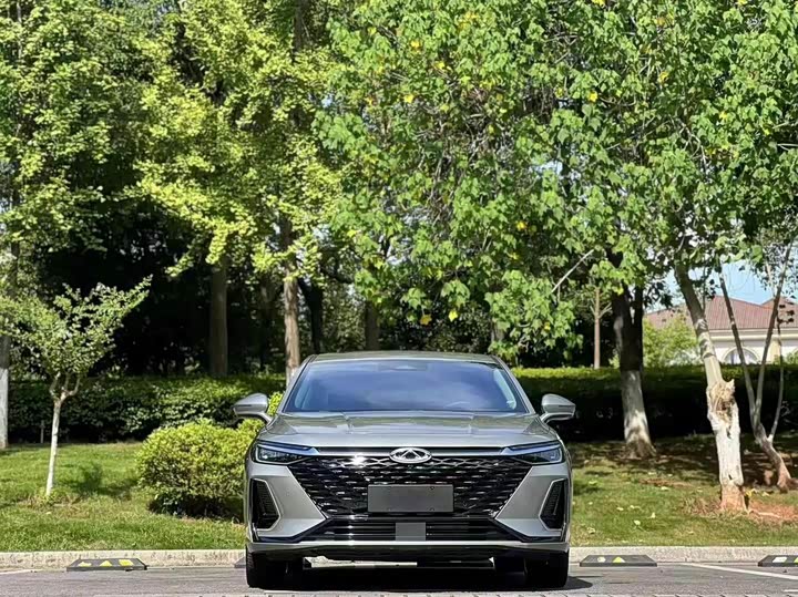 Фото 2 - Chery Arrizo 8