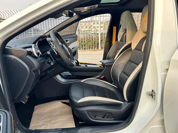 Фото 7 - MG Motor 6