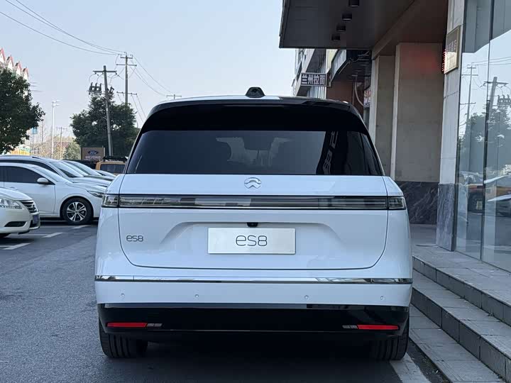 Фото 5 - Nio ES8