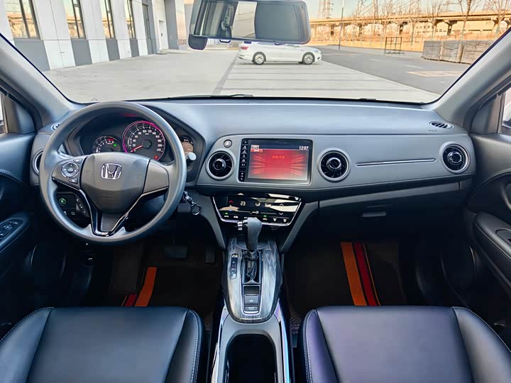 Фото 8 - Honda XR-V