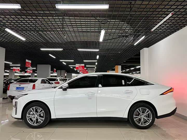 Фото 9 - Geely Galaxy L6