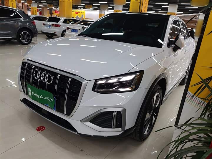 Фото 2 - Audi Q2L