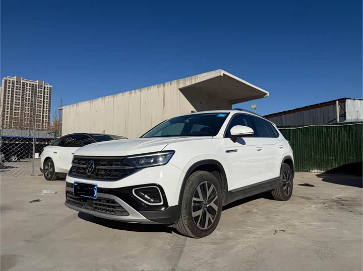 Фото 1 - Volkswagen Tayron