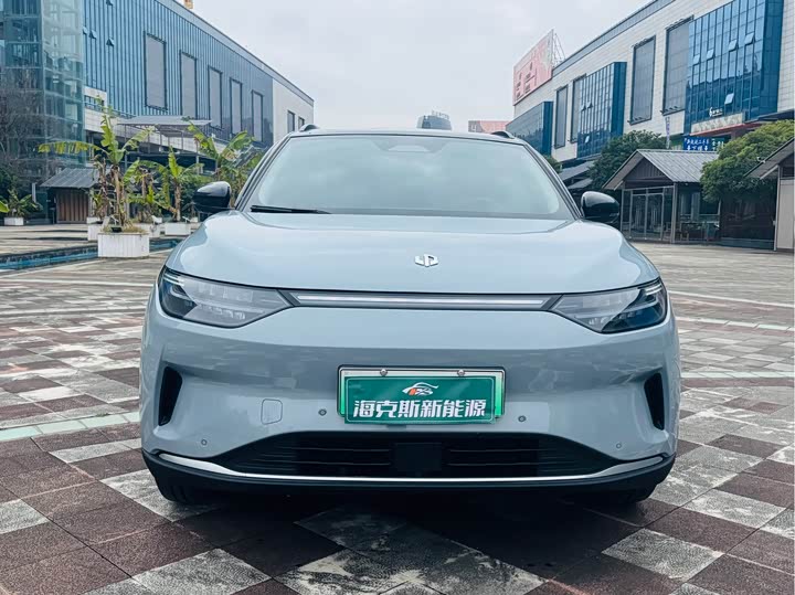 Фото 2 - Leapmotor C11