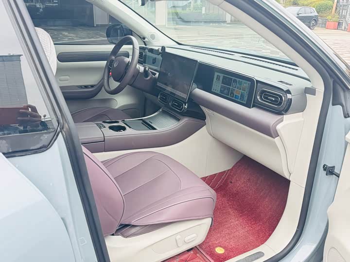 Фото 8 - Leapmotor C11