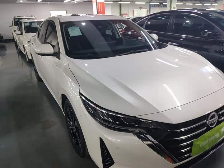 Фото 4 - Nissan Sylphy