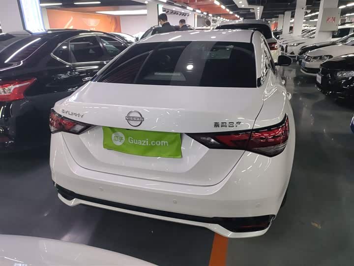 Фото 6 - Nissan Sylphy