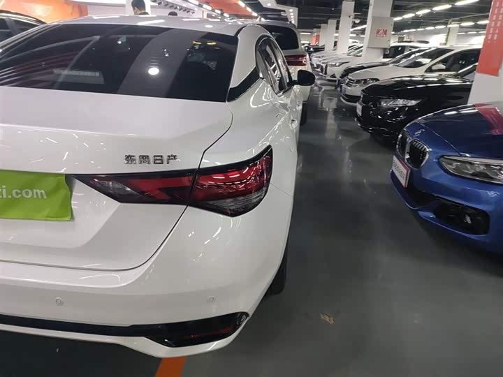 Фото 8 - Nissan Sylphy