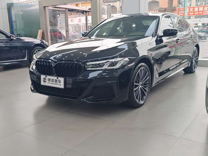 Фото 1 - BMW 5 Series