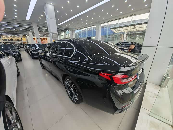 Фото 7 - BMW 5 Series