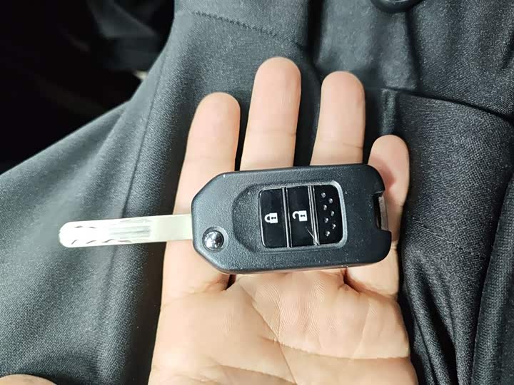 Фото 9 - Honda CR-V